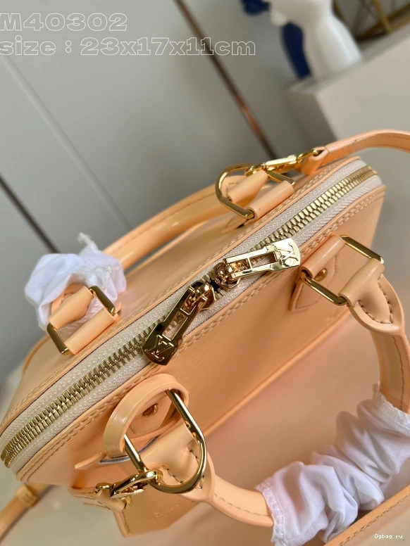 LOUIS VUITTON BB-23.5*17.5*11.5cm ALMA 0728